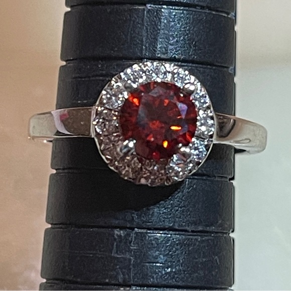 🎈Beautiful 925 Sterling Silver Sun Garnet Round Halo Cut with Shining CZs! - Picture 8 of 13